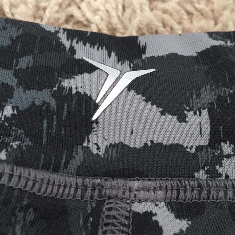 Old Navy Active Youth Leggings - Picture 3 of 4